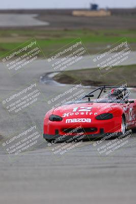 media/Jan-15-2023-CalClub SCCA (Sun) [[40bbac7715]]/Group 6/Race (Off Ramp)/